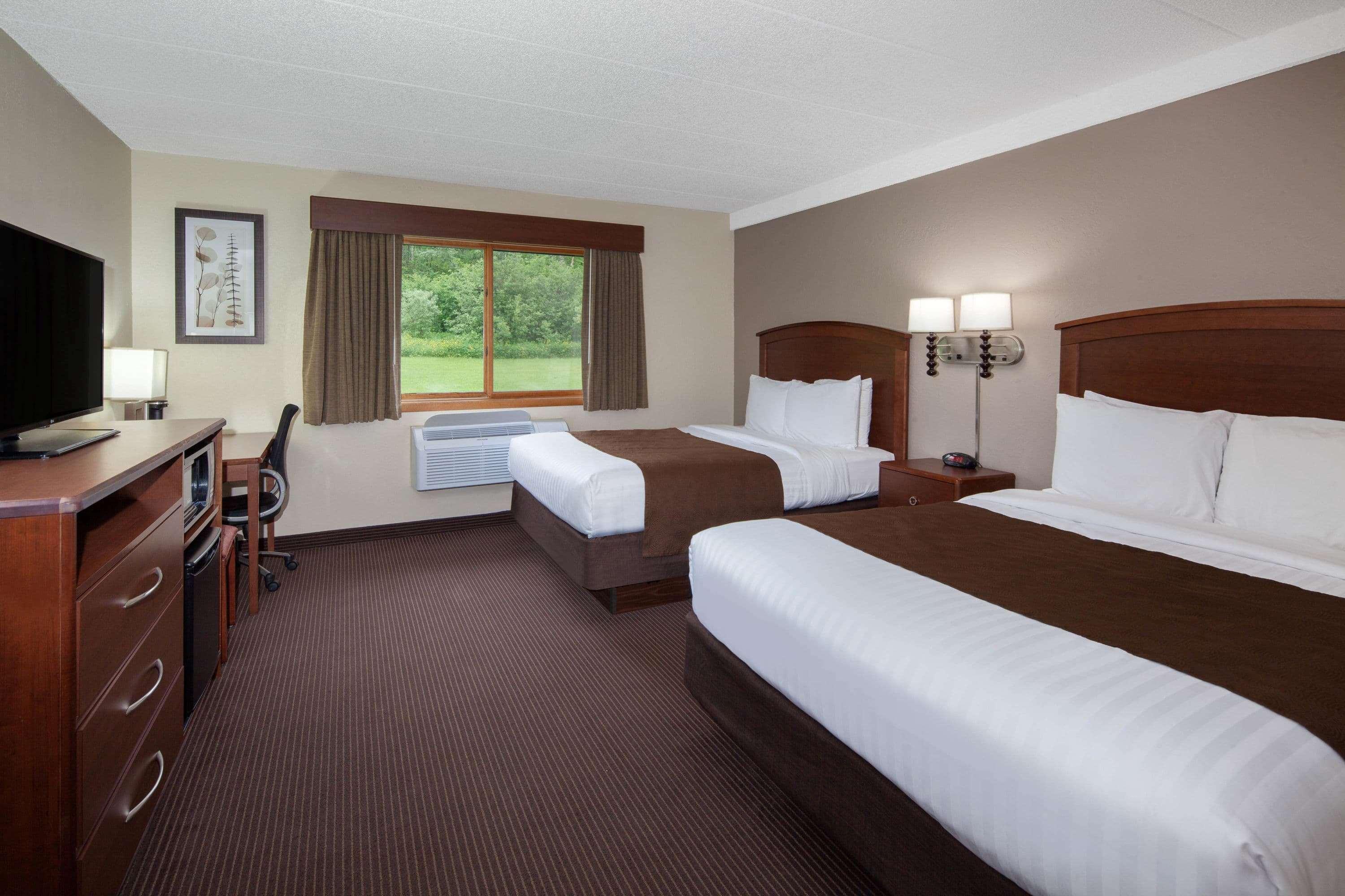 Americinn By Wyndham Ironwood Exterior foto