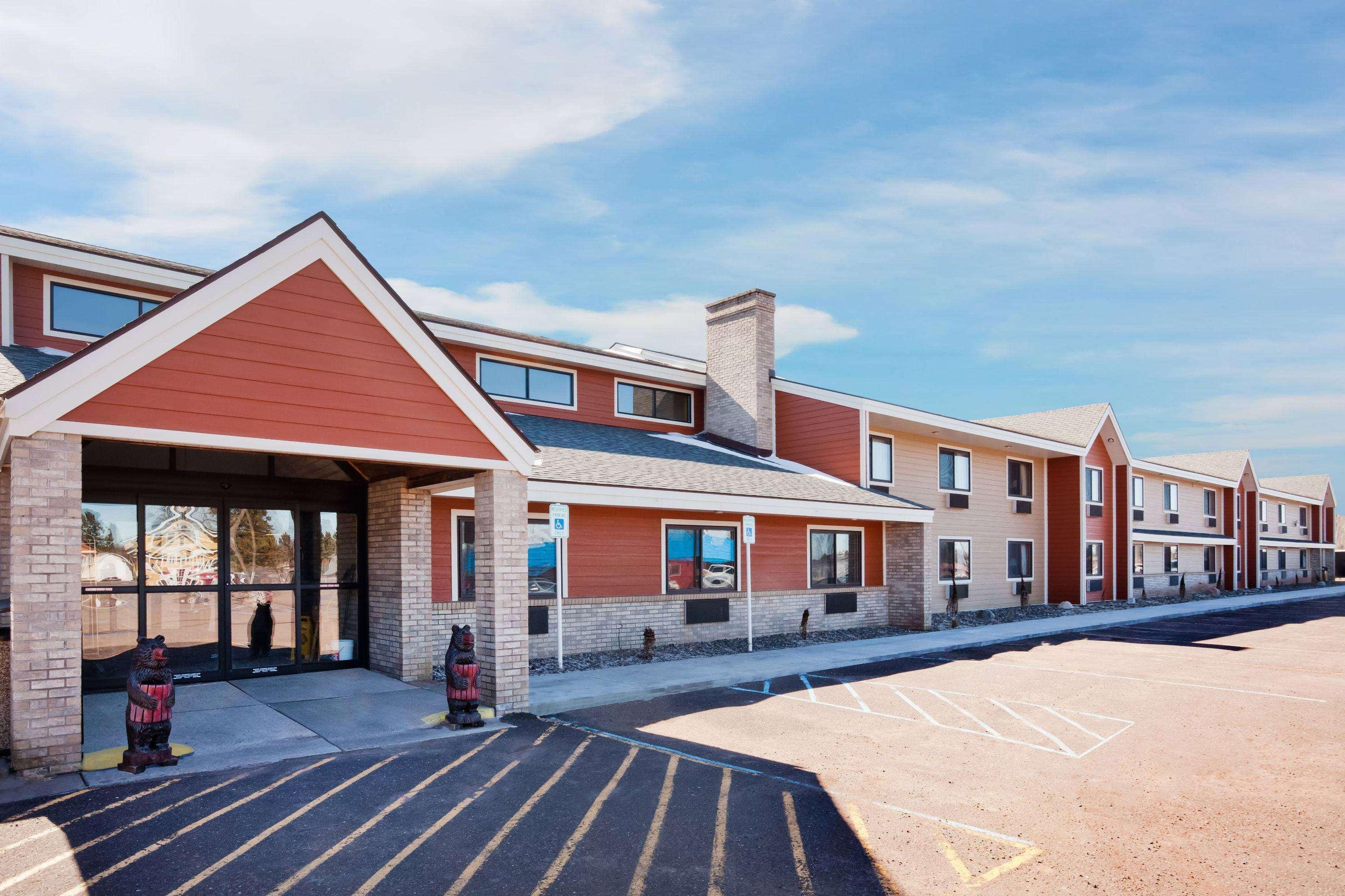 Americinn By Wyndham Ironwood Exterior foto